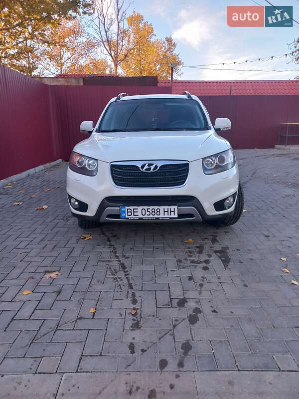 Позашляховик / Кросовер Hyundai Santa FE 2011 в Миколаєві фото 9 Позашляховик / Кросовер Hyundai Santa FE 2011 в Миколаєві