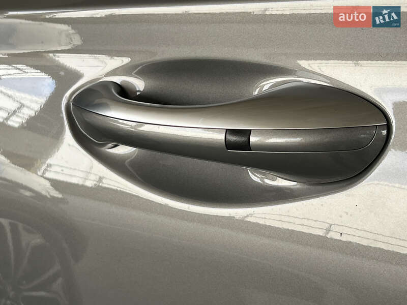 Внедорожник / Кроссовер Hyundai Santa FE 2018 в Одессе