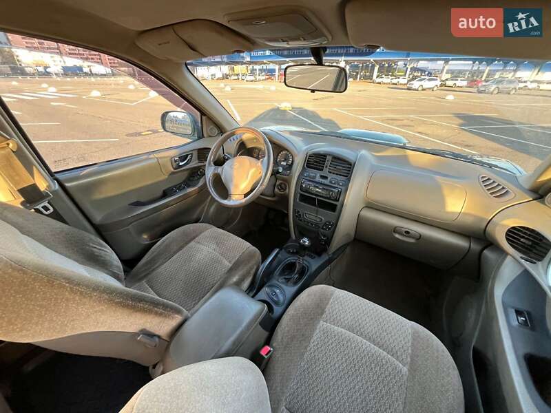 Внедорожник / Кроссовер Hyundai Santa FE 2004 в Киеве фото 11 Внедорожник / Кроссовер Hyundai Santa FE 2004 в Киеве