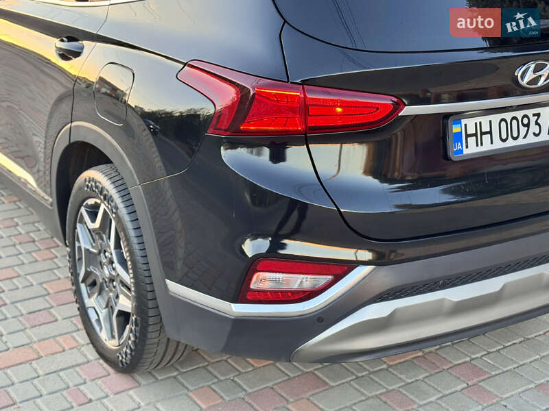 Позашляховик / Кросовер Hyundai Santa FE 2019 в Одесі