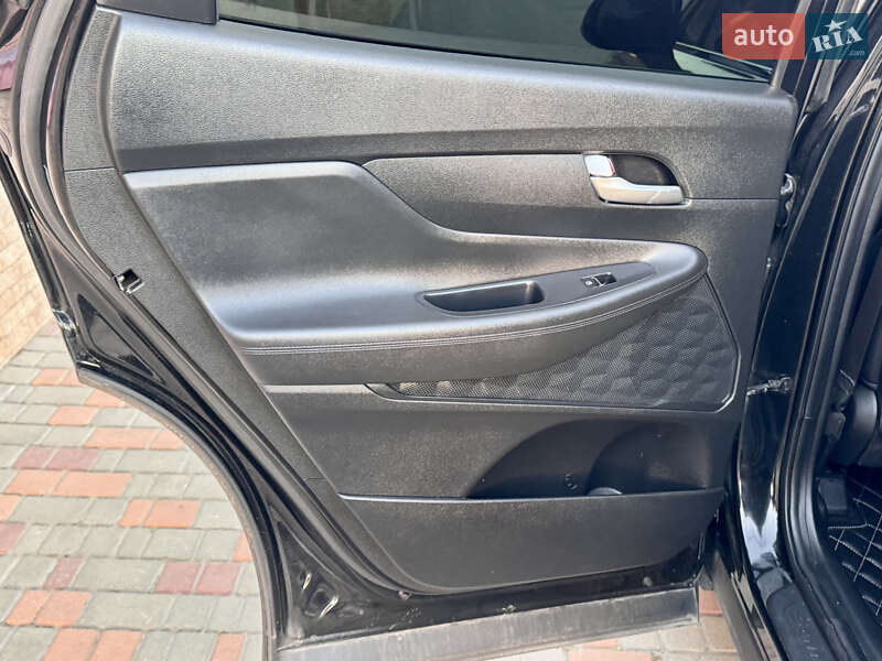 Позашляховик / Кросовер Hyundai Santa FE 2019 в Одесі