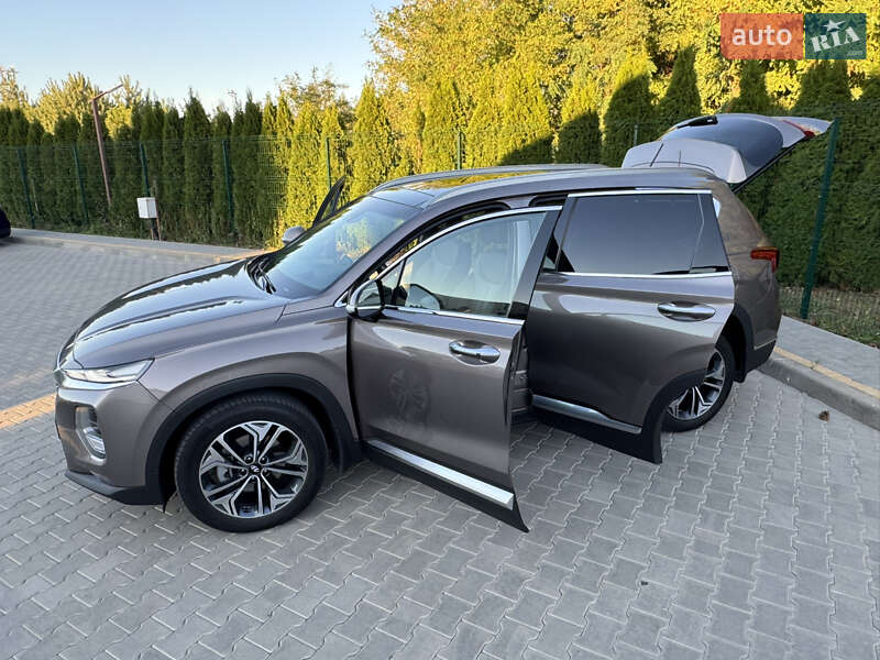 Позашляховик / Кросовер Hyundai Santa FE 2018 в Одесі