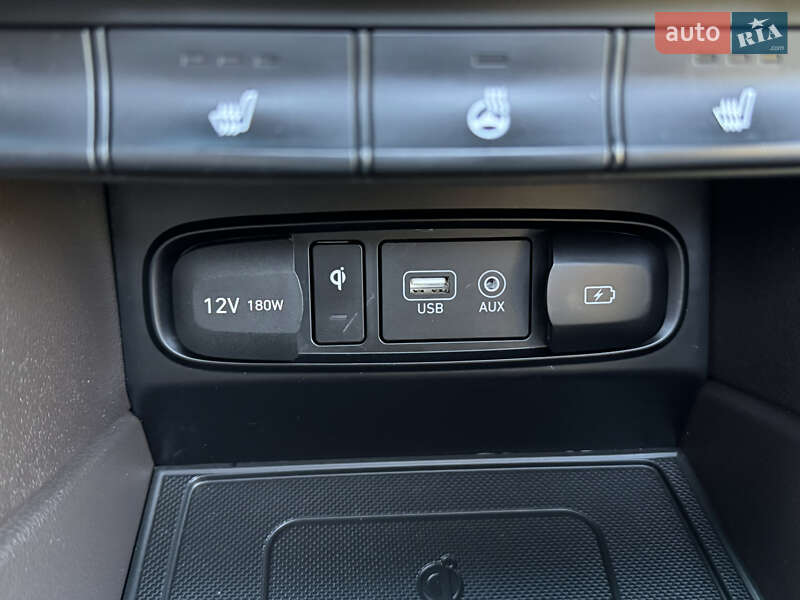 Позашляховик / Кросовер Hyundai Santa FE 2018 в Одесі