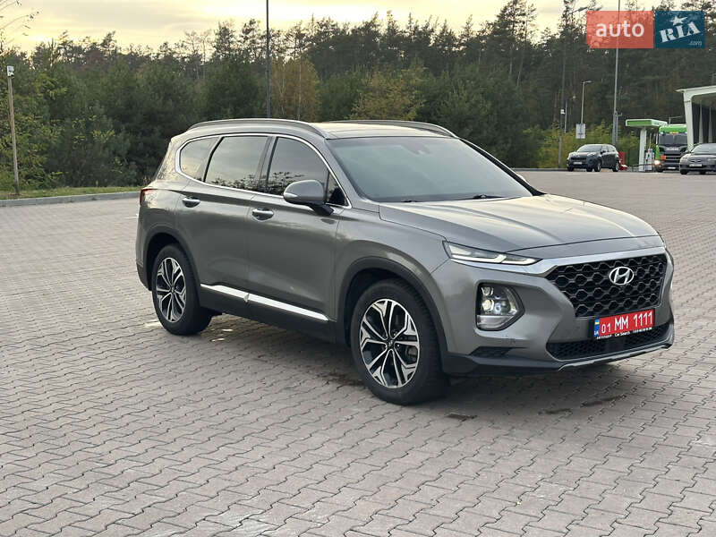 Внедорожник / Кроссовер Hyundai Santa FE 2018 в Броварах