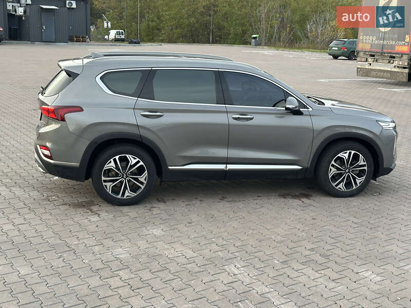 Внедорожник / Кроссовер Hyundai Santa FE 2018 в Броварах