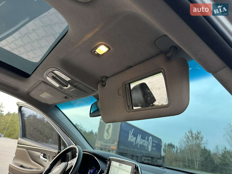 Внедорожник / Кроссовер Hyundai Santa FE 2018 в Броварах