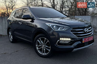 Внедорожник / Кроссовер Hyundai Santa FE 2017 в Киеве