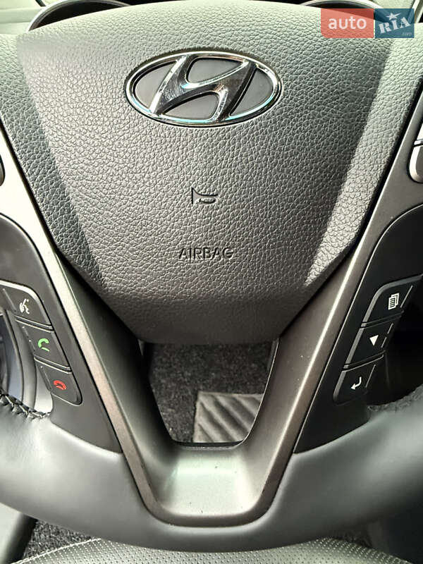 Внедорожник / Кроссовер Hyundai Santa FE 2017 в Киеве фото 32 Внедорожник / Кроссовер Hyundai Santa FE 2017 в Киеве