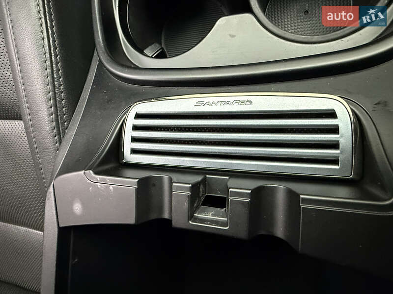 Внедорожник / Кроссовер Hyundai Santa FE 2017 в Киеве фото 37 Внедорожник / Кроссовер Hyundai Santa FE 2017 в Киеве