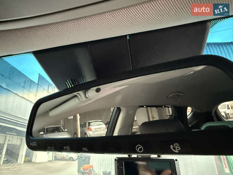 Внедорожник / Кроссовер Hyundai Santa FE 2017 в Киеве фото 47 Внедорожник / Кроссовер Hyundai Santa FE 2017 в Киеве