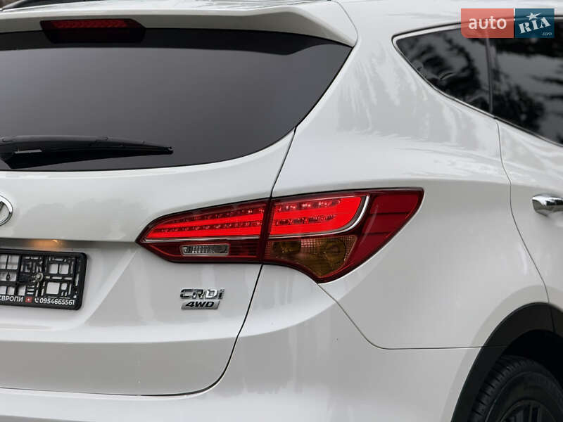 Внедорожник / Кроссовер Hyundai Santa FE 2014 в Дубно