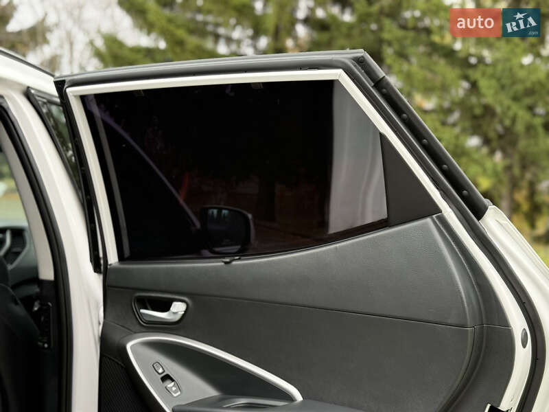 Внедорожник / Кроссовер Hyundai Santa FE 2014 в Дубно