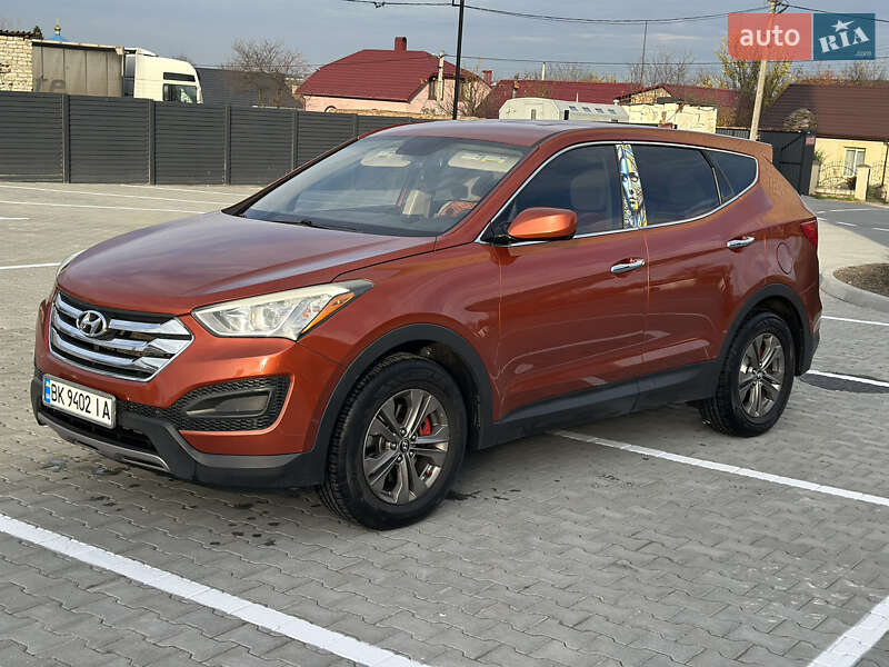 Внедорожник / Кроссовер Hyundai Santa FE 2014 в Дубно