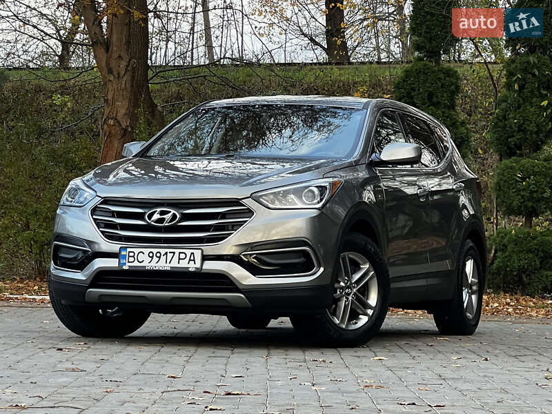 Внедорожник / Кроссовер Hyundai Santa FE 2016 в Дрогобыче