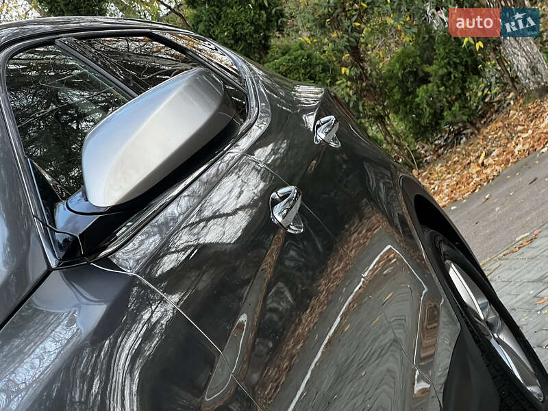 Внедорожник / Кроссовер Hyundai Santa FE 2016 в Дрогобыче