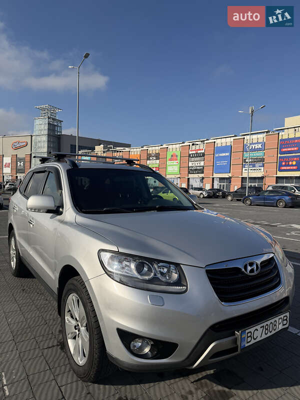 Внедорожник / Кроссовер Hyundai Santa FE 2012 в Львове