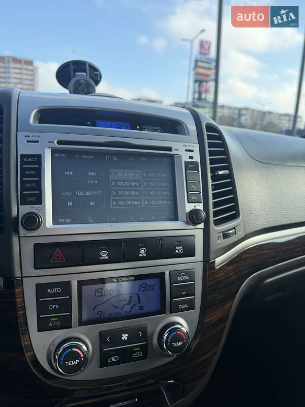 Внедорожник / Кроссовер Hyundai Santa FE 2012 в Львове