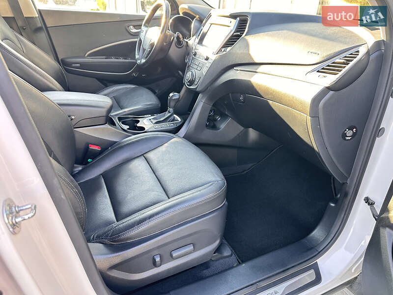 Внедорожник / Кроссовер Hyundai Santa FE 2016 в Тернополе фото 58 Внедорожник / Кроссовер Hyundai Santa FE 2016 в Тернополе