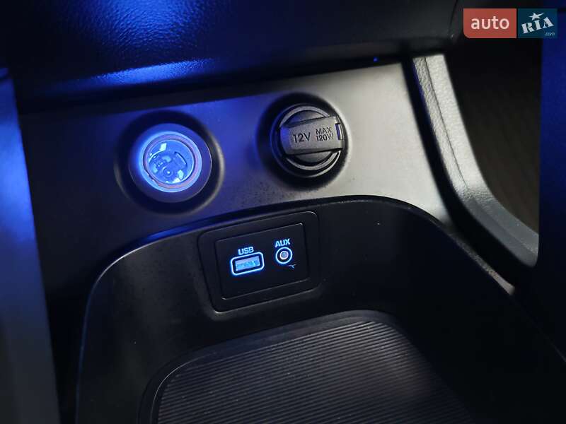 Внедорожник / Кроссовер Hyundai Santa FE 2016 в Могилев-Подольске фото 75 Внедорожник / Кроссовер Hyundai Santa FE 2016 в Могилев-Подольске