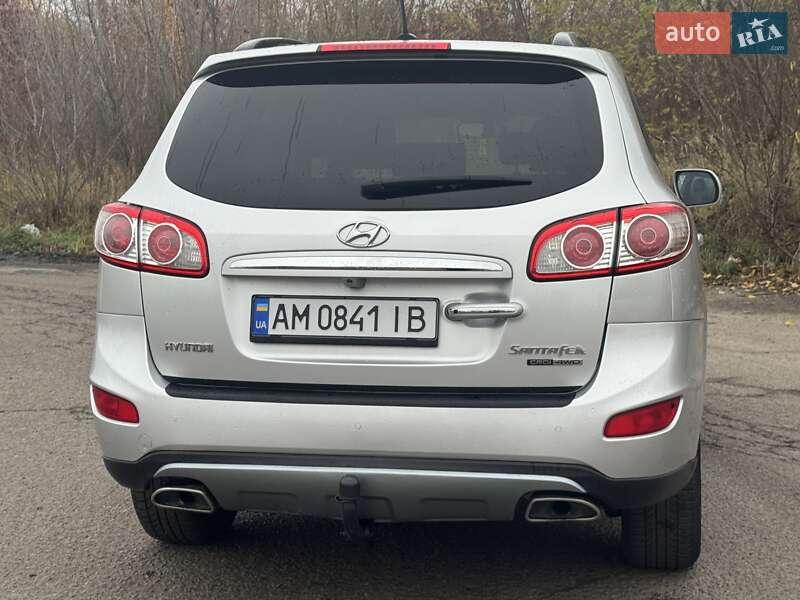 Внедорожник / Кроссовер Hyundai Santa FE 2011 в Бердичеве фото 8 Внедорожник / Кроссовер Hyundai Santa FE 2011 в Бердичеве