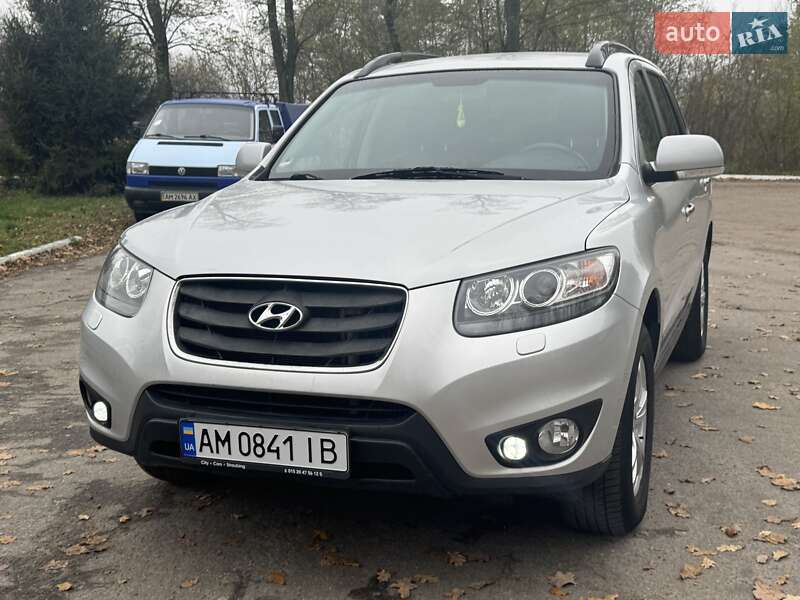 Внедорожник / Кроссовер Hyundai Santa FE 2011 в Бердичеве фото 19 Внедорожник / Кроссовер Hyundai Santa FE 2011 в Бердичеве
