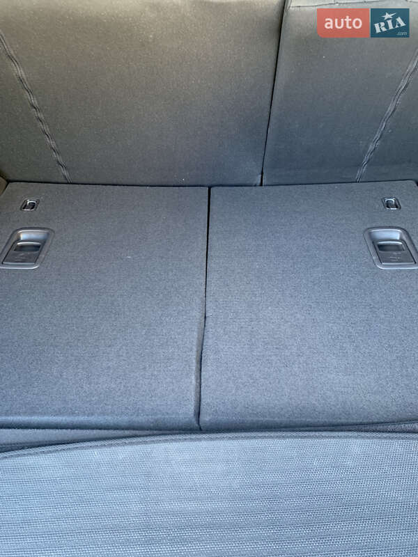 Позашляховик / Кросовер Hyundai Santa FE 2011 в Калуші