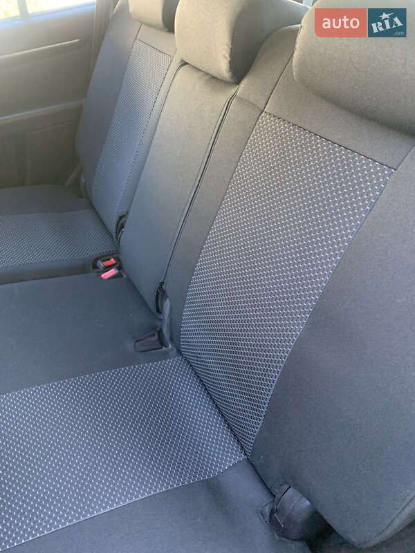 Позашляховик / Кросовер Hyundai Santa FE 2011 в Калуші