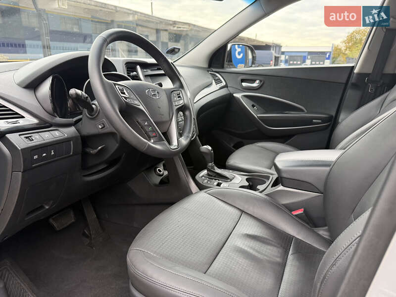 Позашляховик / Кросовер Hyundai Santa FE 2014 в Рівному