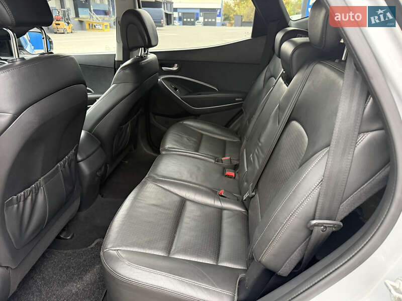 Позашляховик / Кросовер Hyundai Santa FE 2014 в Рівному