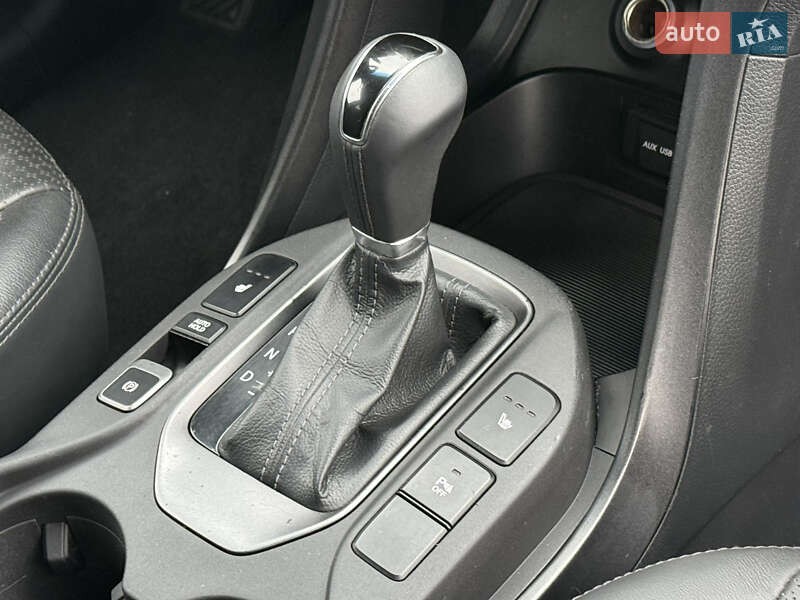 Позашляховик / Кросовер Hyundai Santa FE 2014 в Рівному