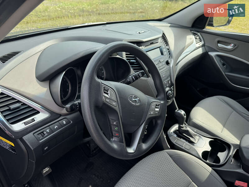 Позашляховик / Кросовер Hyundai Santa FE 2014 в Львові