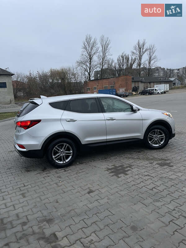 Внедорожник / Кроссовер Hyundai Santa FE 2016 в Коломые фото 5 Внедорожник / Кроссовер Hyundai Santa FE 2016 в Коломые