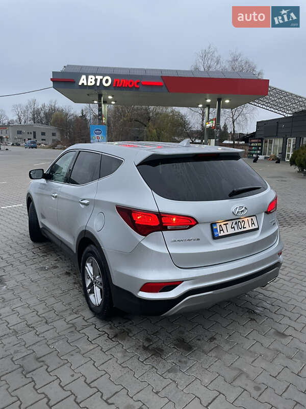 Внедорожник / Кроссовер Hyundai Santa FE 2016 в Коломые фото 8 Внедорожник / Кроссовер Hyundai Santa FE 2016 в Коломые