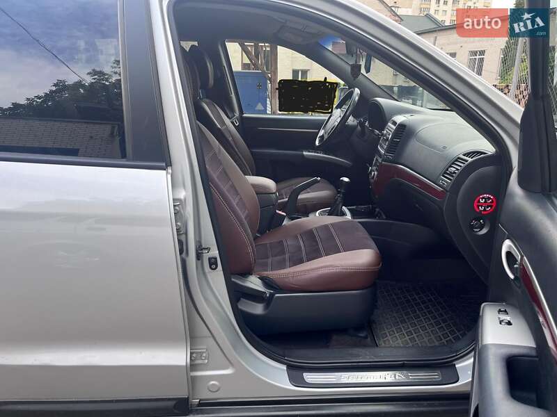 Внедорожник / Кроссовер Hyundai Santa FE 2006 в Киеве фото 3 Внедорожник / Кроссовер Hyundai Santa FE 2006 в Киеве