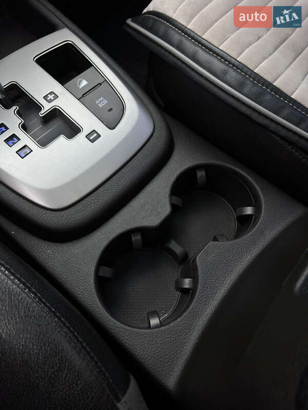 Внедорожник / Кроссовер Hyundai Santa FE 2012 в Одессе фото 37 Внедорожник / Кроссовер Hyundai Santa FE 2012 в Одессе