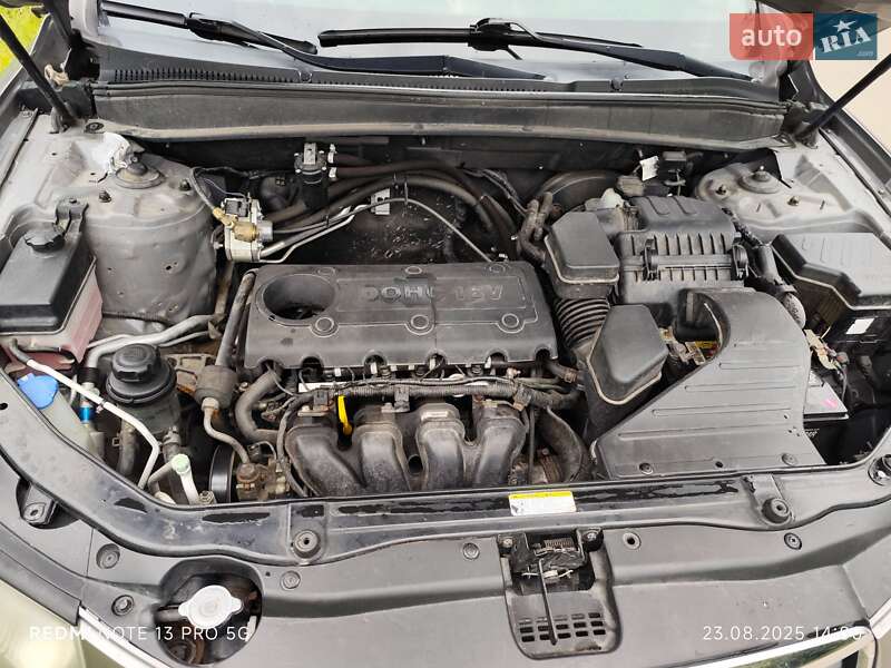 Позашляховик / Кросовер Hyundai Santa FE 2011 в Дрогобичі