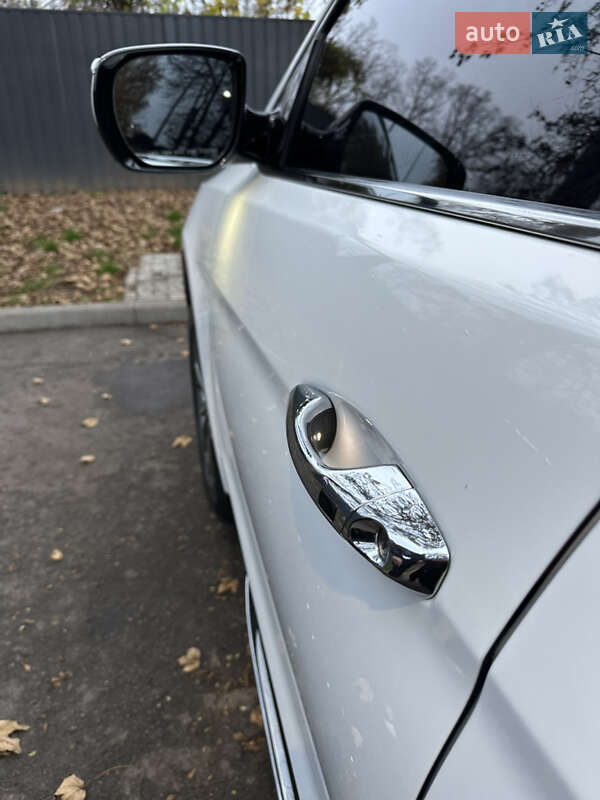 Внедорожник / Кроссовер Hyundai Santa FE 2014 в Фастове