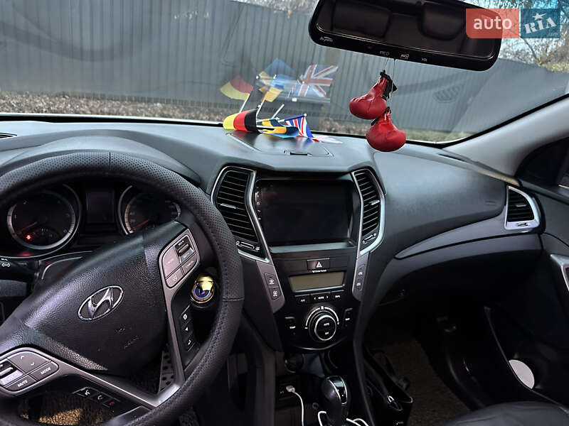 Внедорожник / Кроссовер Hyundai Santa FE 2014 в Фастове
