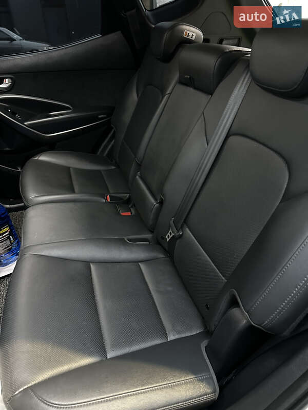 Внедорожник / Кроссовер Hyundai Santa FE 2014 в Фастове