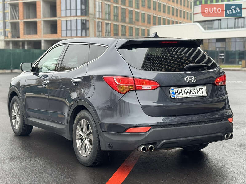 Внедорожник / Кроссовер Hyundai Santa FE 2013 в Киеве фото 6 Внедорожник / Кроссовер Hyundai Santa FE 2013 в Киеве