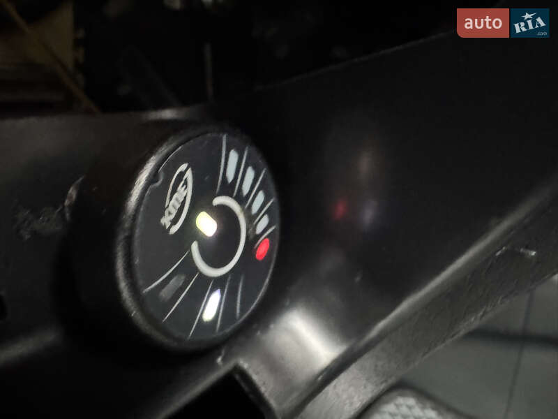 Внедорожник / Кроссовер Hyundai Santa FE 2013 в Киеве фото 30 Внедорожник / Кроссовер Hyundai Santa FE 2013 в Киеве