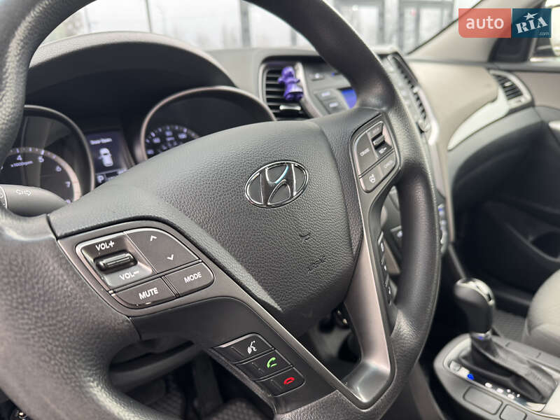 Внедорожник / Кроссовер Hyundai Santa FE 2013 в Киеве фото 28 Внедорожник / Кроссовер Hyundai Santa FE 2013 в Киеве