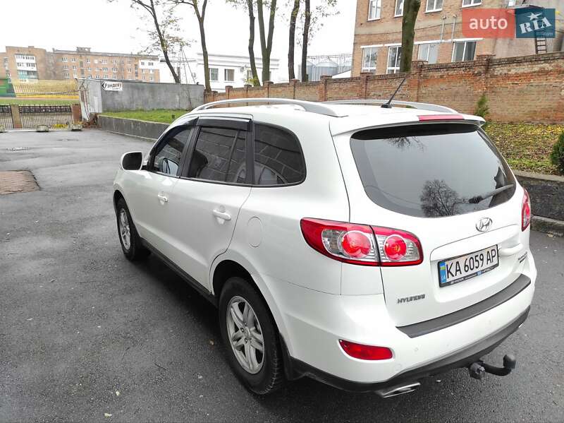 Внедорожник / Кроссовер Hyundai Santa FE 2010 в Бердичеве