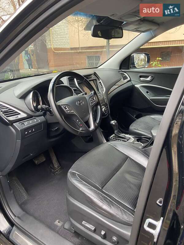 Позашляховик / Кросовер Hyundai Santa FE 2012 в Києві