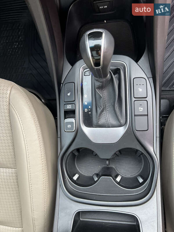 Позашляховик / Кросовер Hyundai Santa FE 2014 в Борисполі