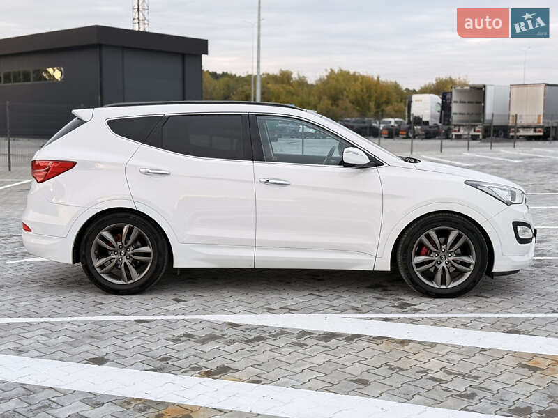 Внедорожник / Кроссовер Hyundai Santa FE 2013 в Дубно