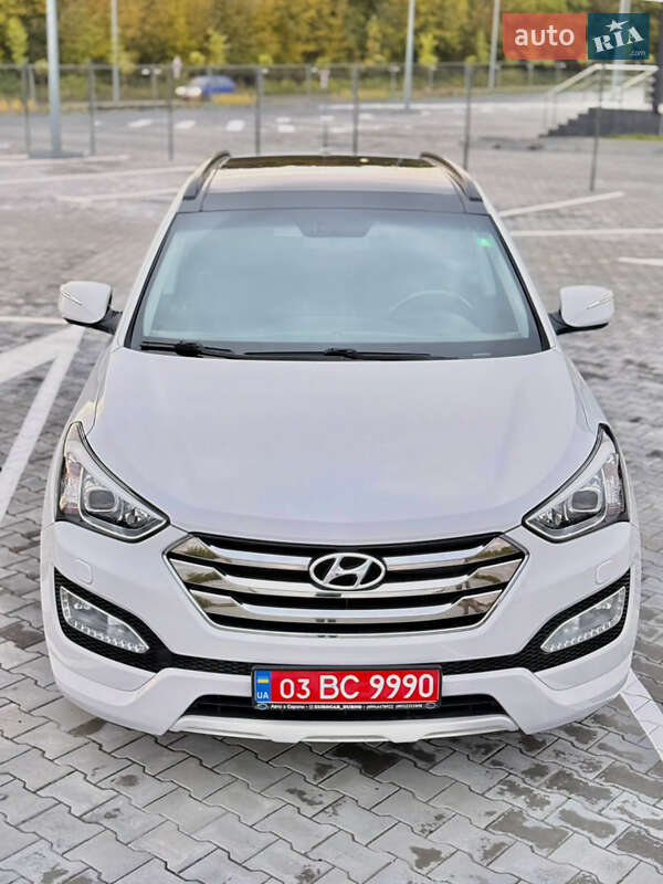 Внедорожник / Кроссовер Hyundai Santa FE 2013 в Дубно