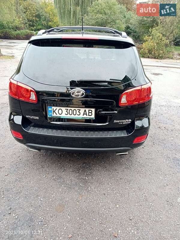 Внедорожник / Кроссовер Hyundai Santa FE 2008 в Рахове
