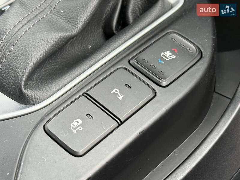 Внедорожник / Кроссовер Hyundai Santa FE 2016 в Ровно фото 58 Внедорожник / Кроссовер Hyundai Santa FE 2016 в Ровно