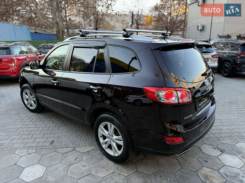 Внедорожник / Кроссовер Hyundai Santa FE 2011 в Одессе